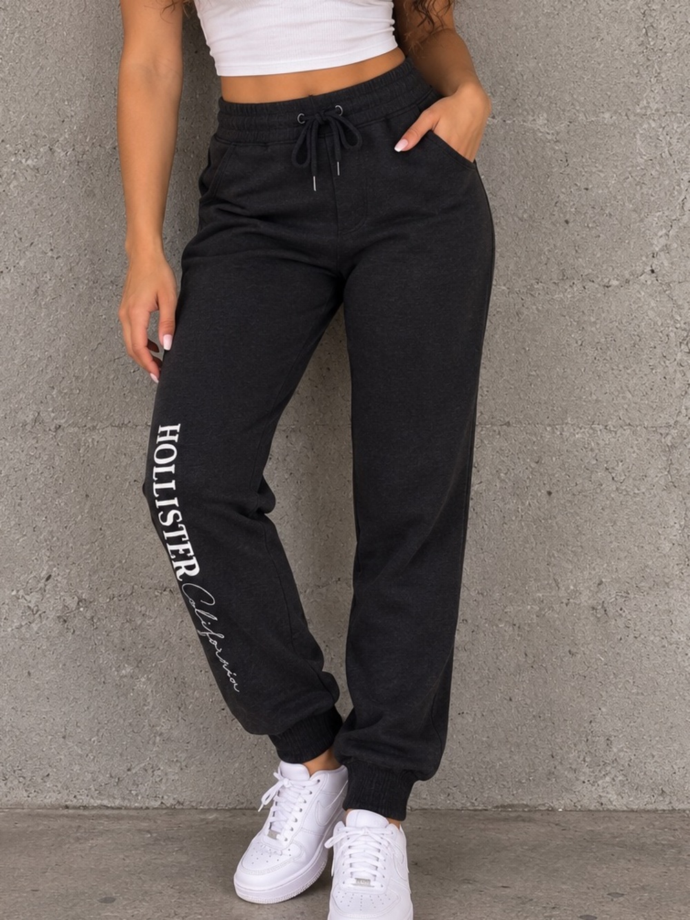 Hollister White Logo Women Sweat Pants Joggers Dark Gray Size Large